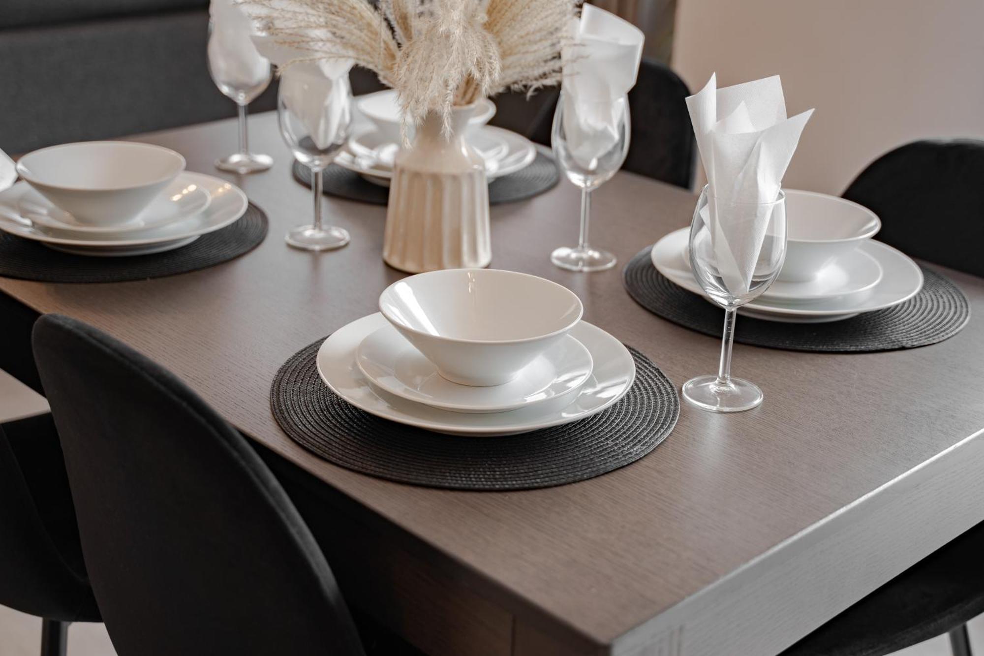 Stylish & Recently Refurbished Chester Apartment - Up To 6 外观 照片